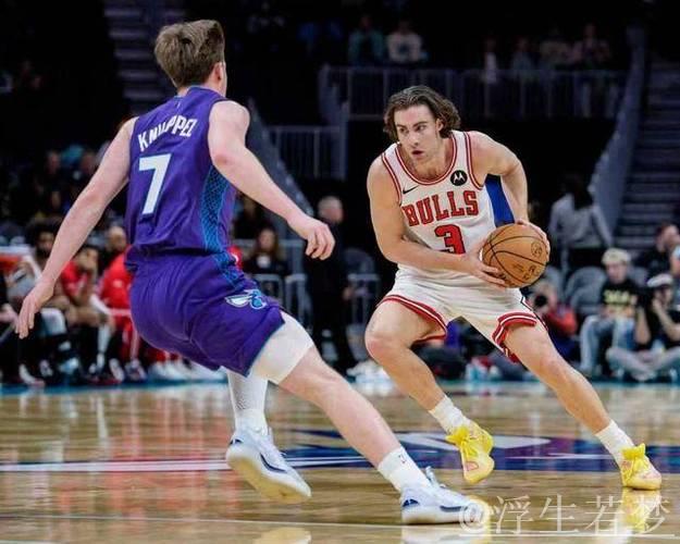 吉迪26+7+11 克努佩尔生涯新高33分 公牛客场险胜黄蜂